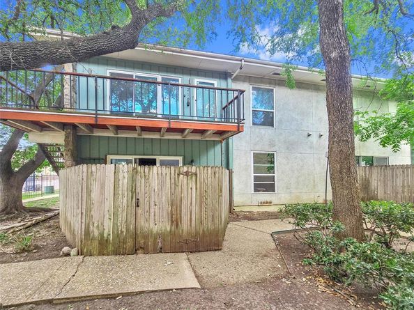 6620  Eastridge Drive  219, Dallas Texas 75231