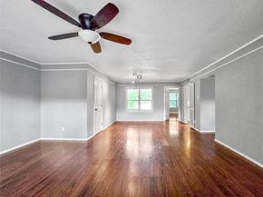 6620  Eastridge Drive  219, Dallas Texas 75231