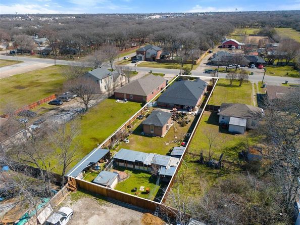 3809 S Peachtree Road , Balch Springs Texas 75180