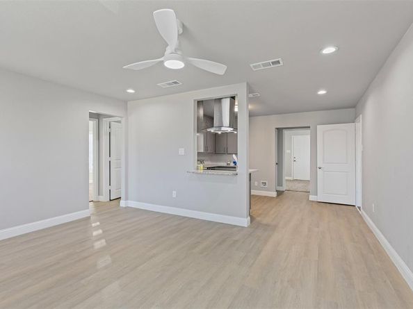 516 E Pafford Street , Fort Worth Texas 76110