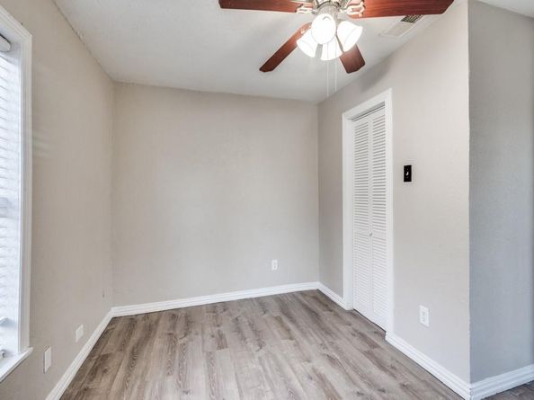 1415 E Terrell Avenue , Fort Worth Texas 76104