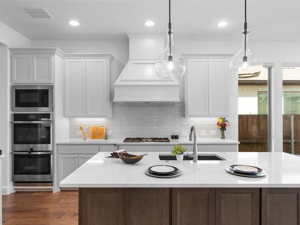 3122  Belmont Way , Celina Texas 75009