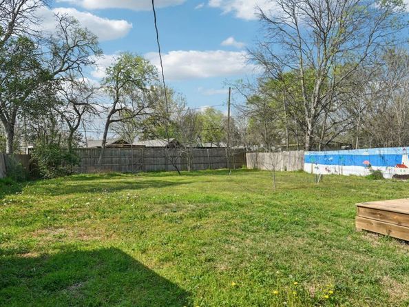 10319  Sylvia Drive , Dallas Texas 75228