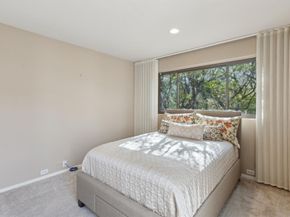 10  Turtle Creek Bend , Dallas Texas 75204