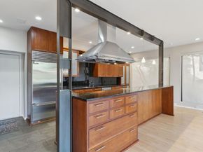 10  Turtle Creek Bend , Dallas Texas 75204