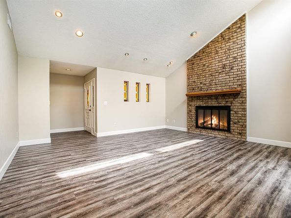 2518  Lake Bend Terrace , Carrollton Texas 75006