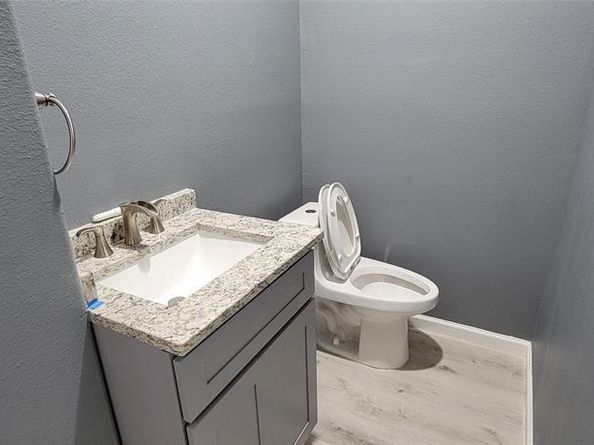 11307  Dewberry Lane , Balch Springs Texas 75180