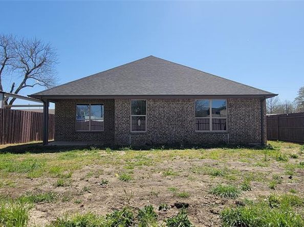 11307  Dewberry Lane , Balch Springs Texas 75180