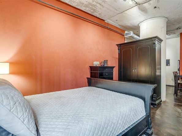 1122  Jackson Street  419, Dallas Texas 75202