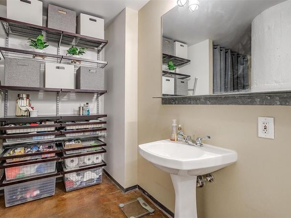 1122  Jackson Street  419, Dallas Texas 75202