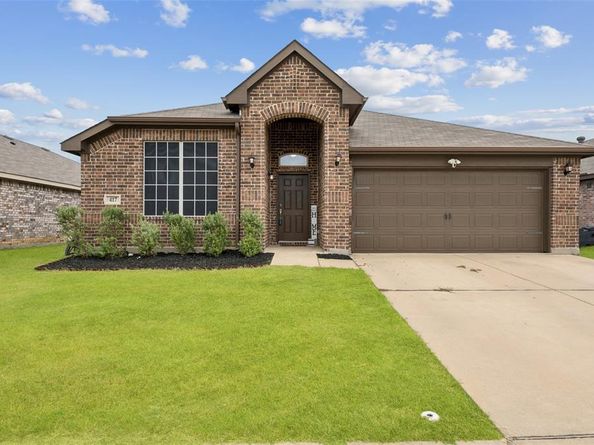 417  Brasenose Street , Fort Worth Texas 76036
