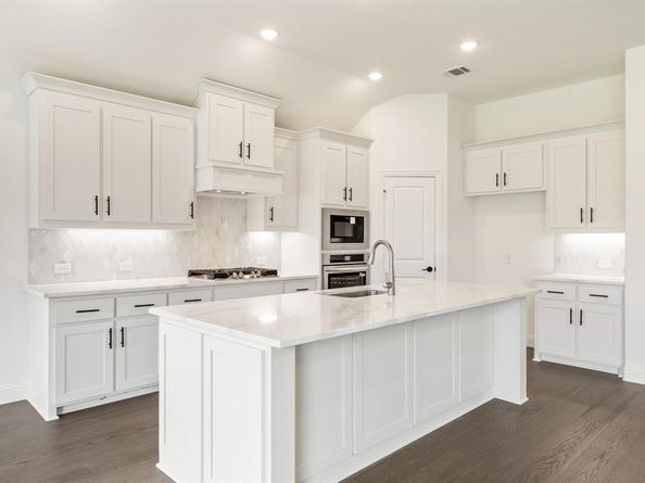 1613  Archmont Court , McKinney Texas 75071