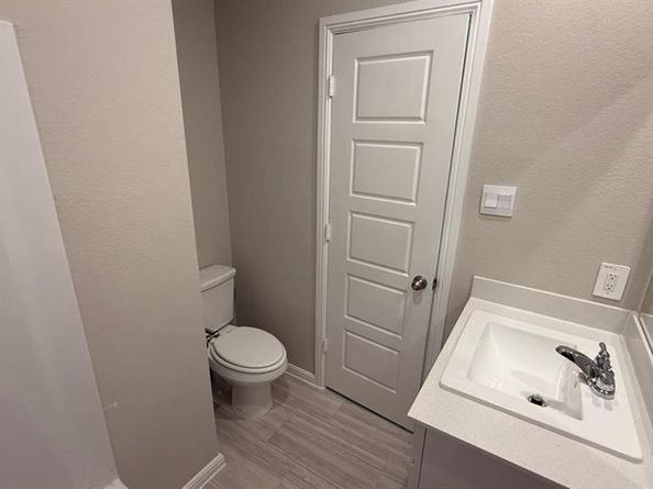 3005  PECAN FARM Lane , Fort Worth Texas 76140