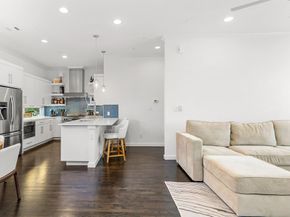 1919  Summit Avenue  2, Dallas Texas 75206