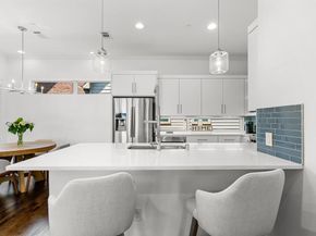 1919  Summit Avenue  2, Dallas Texas 75206