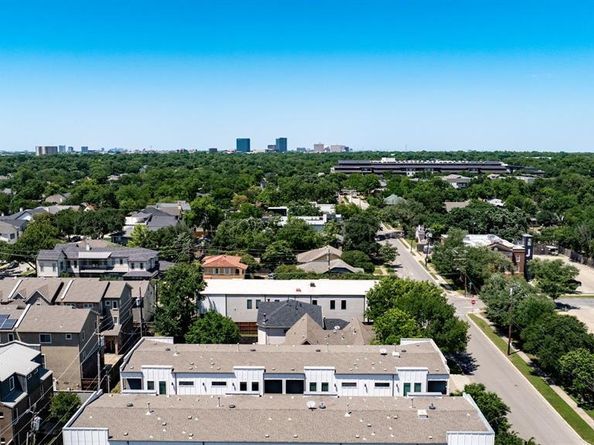 1919  Summit Avenue  2, Dallas Texas 75206