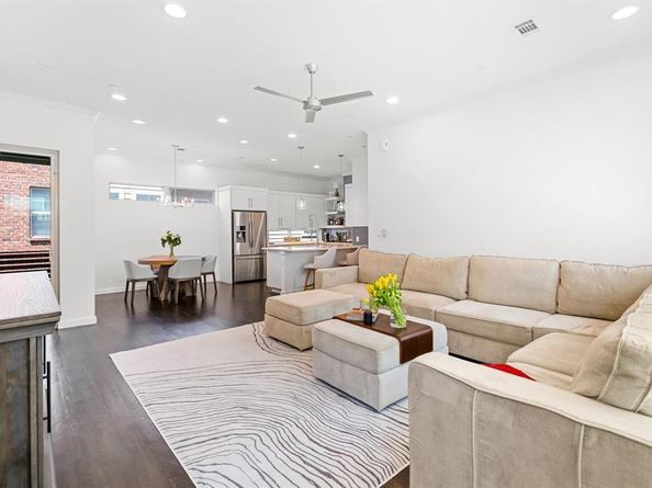 1919  Summit Avenue  2, Dallas Texas 75206