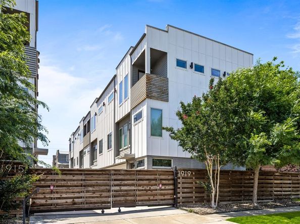 1919  Summit Avenue  2, Dallas Texas 75206