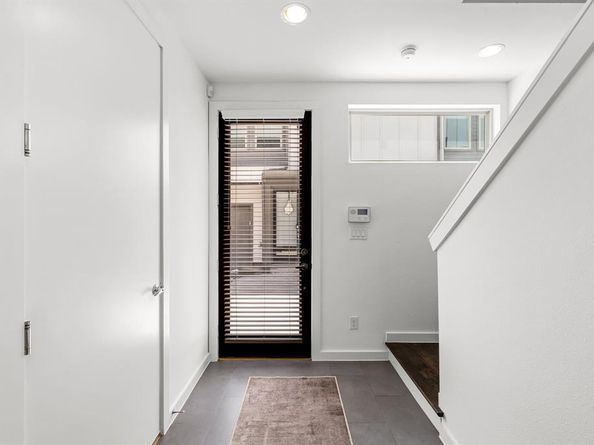 1919  Summit Avenue  2, Dallas Texas 75206