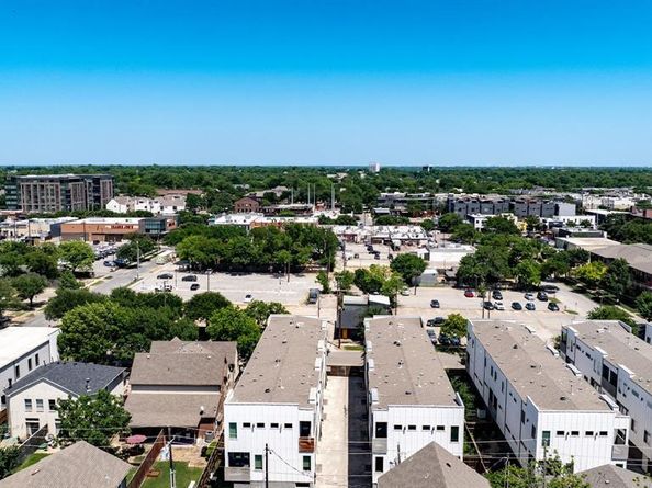 1919  Summit Avenue  2, Dallas Texas 75206