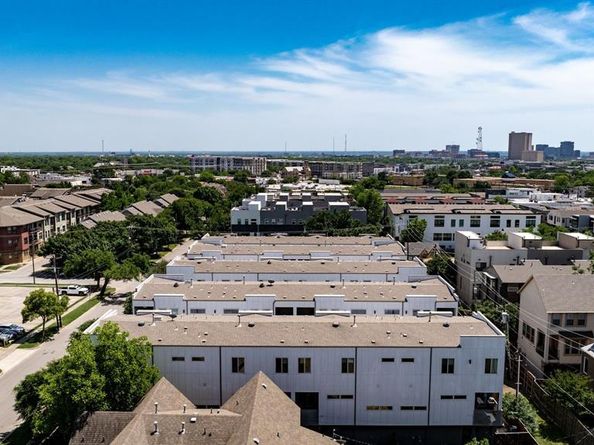 1919  Summit Avenue  2, Dallas Texas 75206