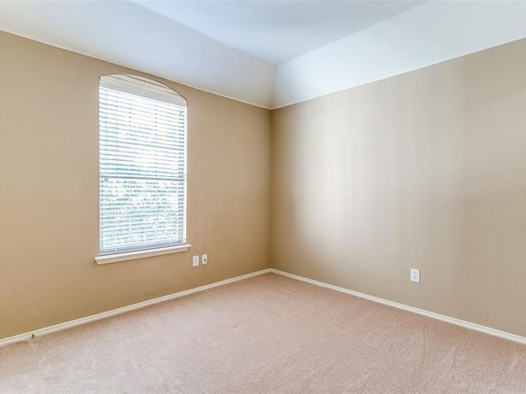 3801  Emerald Park Drive , Corinth Texas 76208