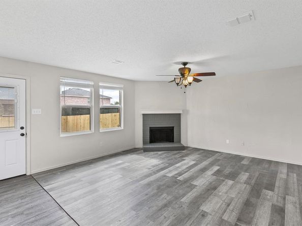 929  Brooks Drive , Cedar Hill Texas 75104