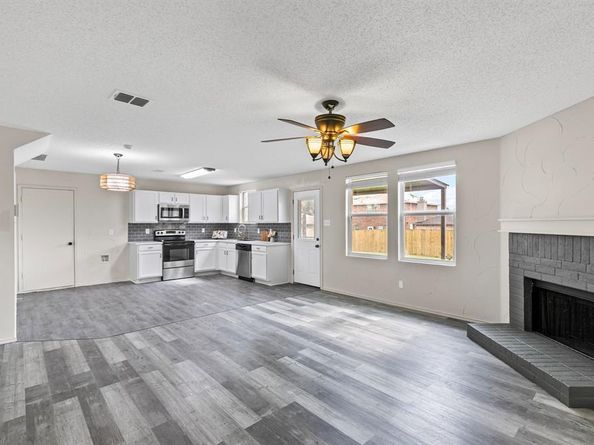 929  Brooks Drive , Cedar Hill Texas 75104