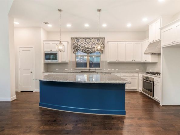 1420  White Squall Trail , Arlington Texas 76005