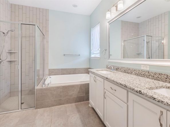 1420  White Squall Trail , Arlington Texas 76005