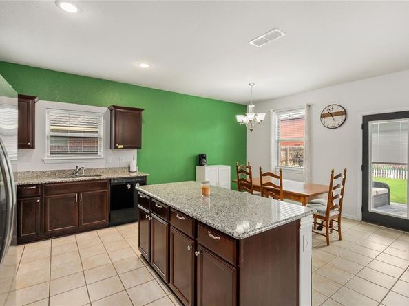 2841  Pacifico Way , Fort Worth Texas 76111