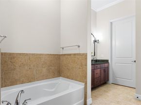 8616  Turtle Creek Boulevard  100, Dallas Texas 75225
