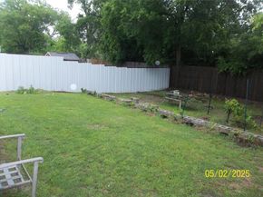 2917  Dillard Street , Fort Worth Texas 76105