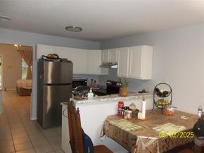 2917  Dillard Street , Fort Worth Texas 76105