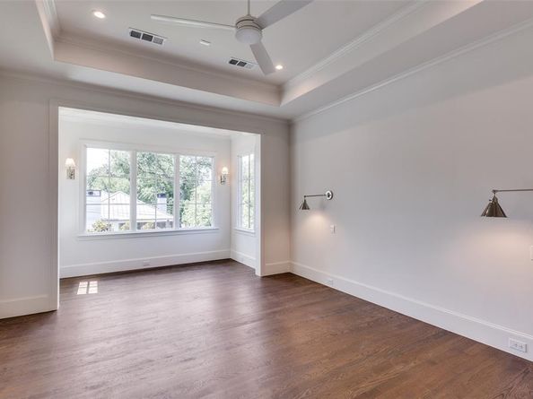 7538  Centenary Avenue , Dallas Texas 75225