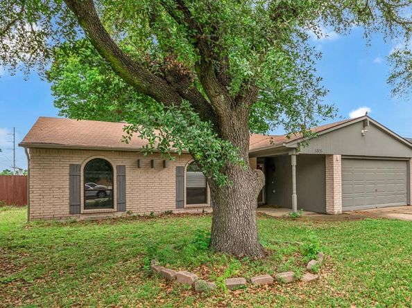 5805  Ridgecove Drive , Garland Texas 75043