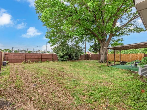 5805  Ridgecove Drive , Garland Texas 75043