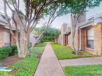 17490  Meandering Way 