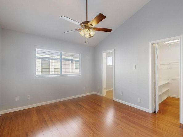17490  Meandering Way  2303, Dallas Texas 75252