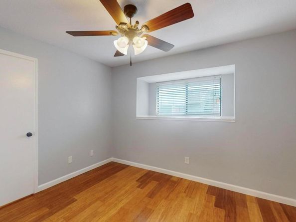 17490  Meandering Way  2303, Dallas Texas 75252
