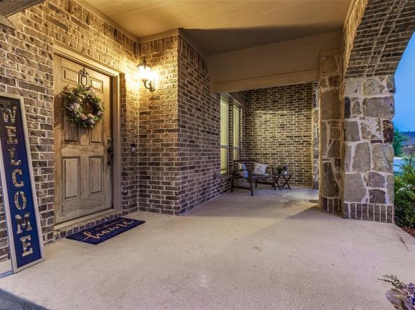 9328  Amistad Lane , Denton Texas 76226