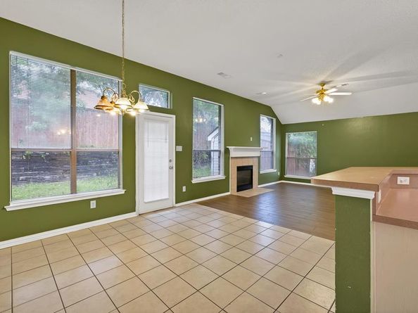 520  Jeff Grimes Boulevard , DeSoto Texas 75115