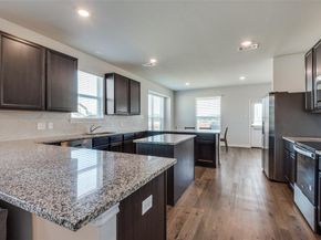400  Livingston Drive , DeSoto Texas 75115