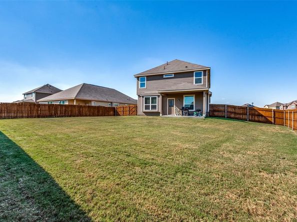 400  Livingston Drive , DeSoto Texas 75115