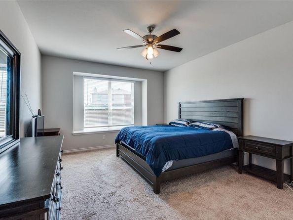 400  Livingston Drive , DeSoto Texas 75115