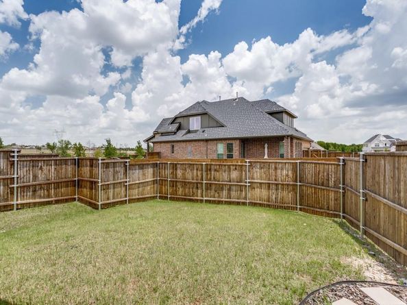 16876  Maple Bend Drive , Frisco Texas 75035
