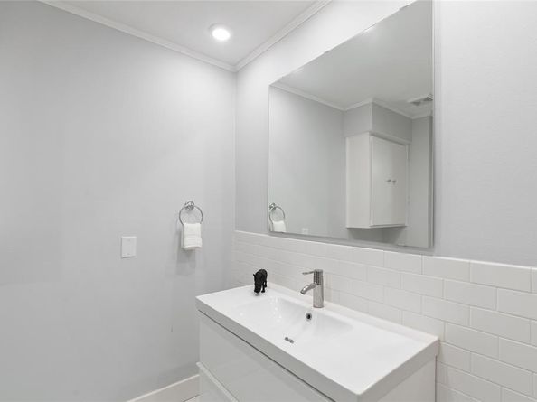 10727  Villager Road  C, Dallas Texas 75230