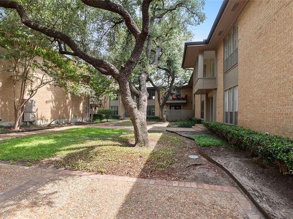 10727  Villager Road  C, Dallas Texas 75230
