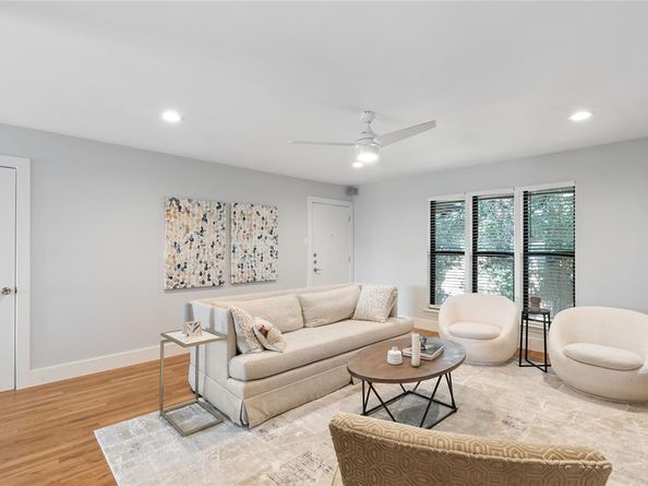 10727  Villager Road  C, Dallas Texas 75230