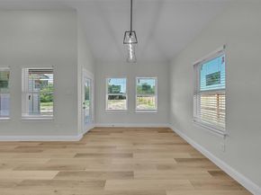 5208  Cox Street , Fort Worth Texas 76105